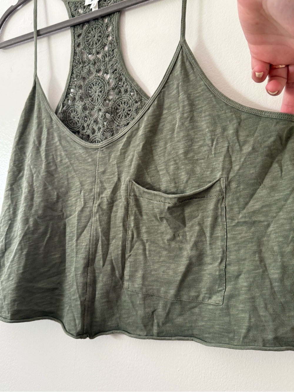 Aerie Crochet-Back Summer House Olive Green Women's Cropped Tank Top Size XL - Picture 3 of 4